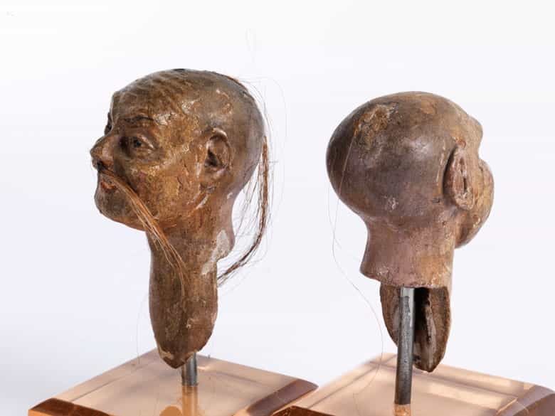 Detailabbildung: Zwei Köpfe