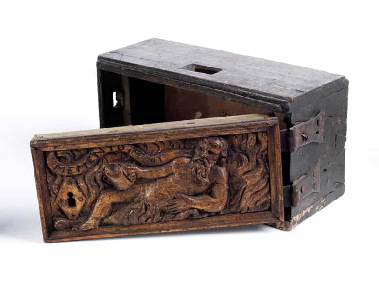 Detailabbildung: Kästchen