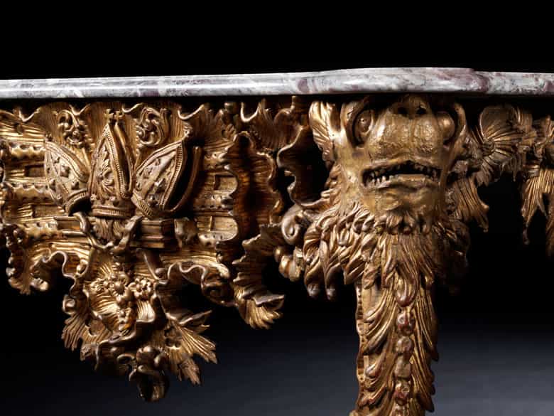 Detailabbildung: Paar Konsolen aus bischöflichem Besitz