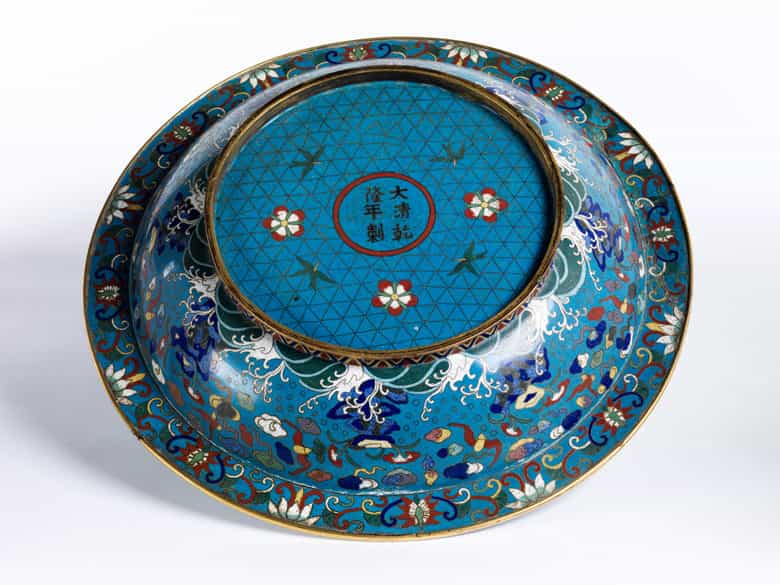 Detailabbildung: Cloisonné-Schale