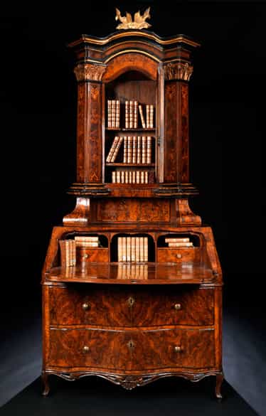 Detailabbildung: Eleganter, italienischer Aufsatzsekretär