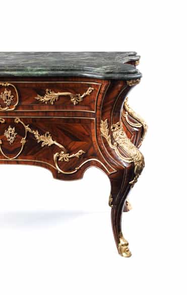 Detailabbildung: Herrschaftliche Prunkkommode