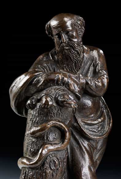 Detailabbildung: Bronzefigur des Asklepios