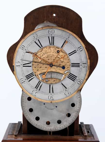 Detailabbildung: Bedeutende Standuhr von Ferdinand Berthoud, 1727 – 1807 