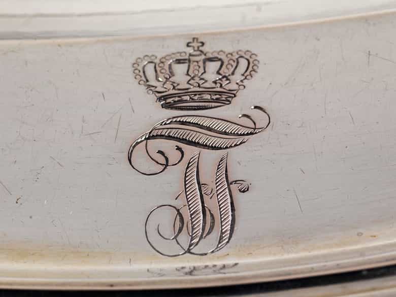 Detailabbildung: Platte für die Großherzöge von Mecklenburg-Schwerin