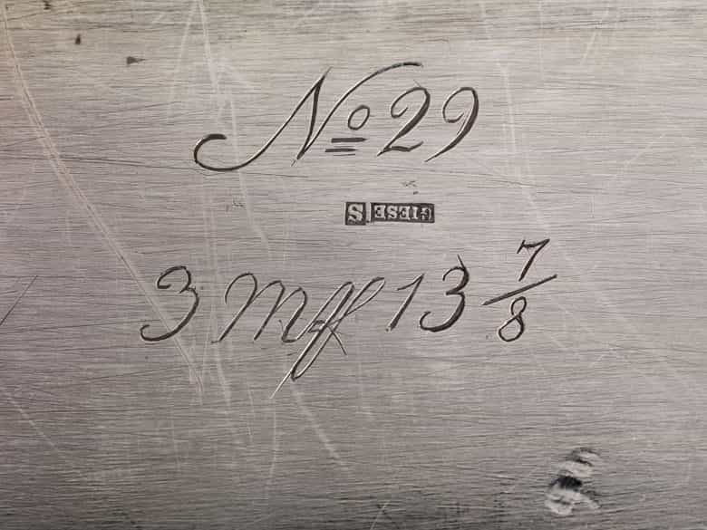 Detailabbildung: Platte für die Großherzöge von Mecklenburg-Schwerin