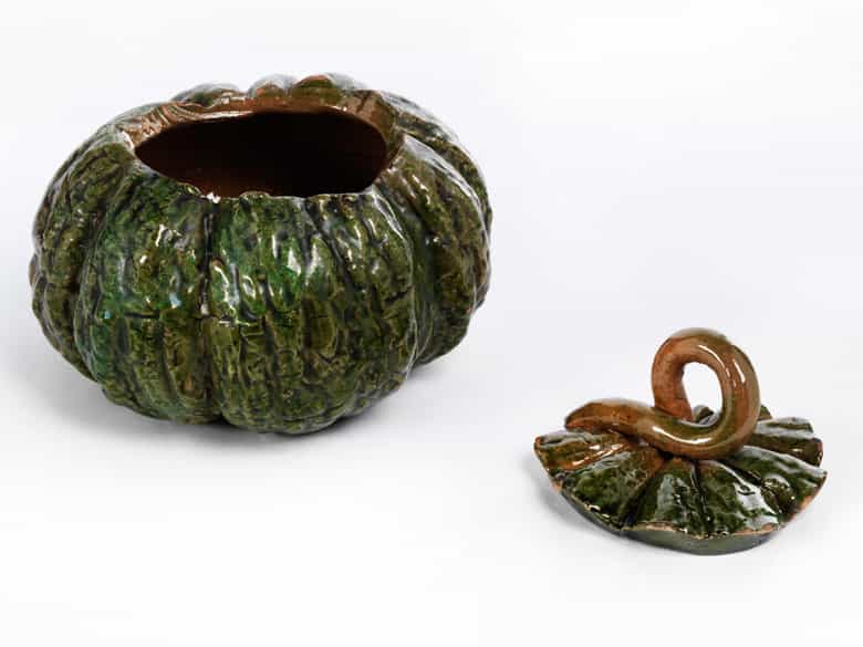 Detailabbildung: Seltene, kleine, französische Deckelterrine in Form eines Kürbis