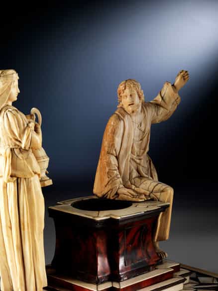 Detailabbildung: Elfenbein-Schnitzfigurengruppe „Rebecca und Elieser am Brunnen 