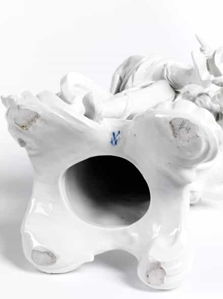 Detailabbildung: Meissener Porzellan-Figurengruppe im Rokoko-Stil