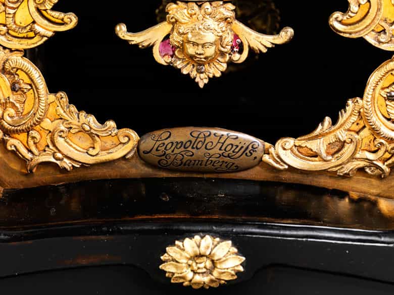 Detailabbildung: Große Bamberger Stockuhr