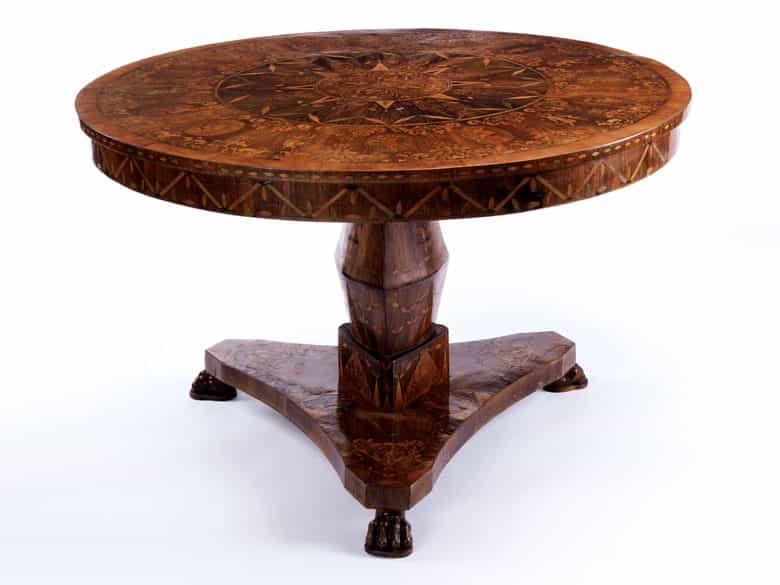 Detailabbildung: Biedermeier-Sitzmöbel-Arrangement