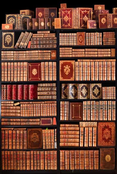 Detailabbildung: Eine dekorative Bibliothek mit mehr als 900 prächtigen Einbänden des 17. und 18. Jahrhunderts A decorative library with more than 900 sumptuously bound books from the 17th and 18th centuries
