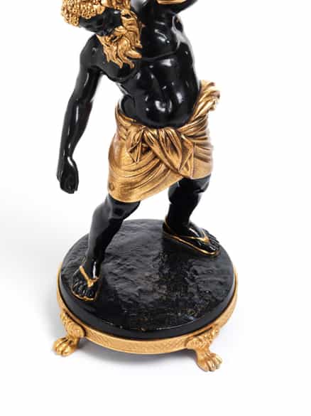 Detailabbildung: Kaminuhr