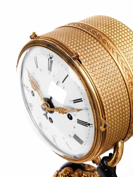 Detailabbildung: Kaminuhr