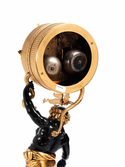 Detailabbildung: Kaminuhr