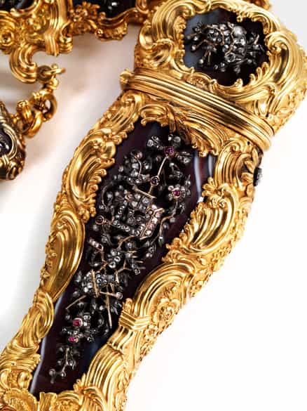 Detailabbildung: Chatelaine