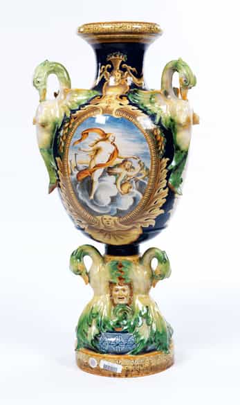 Detailabbildung: Große, italienische Majolika-Vase
