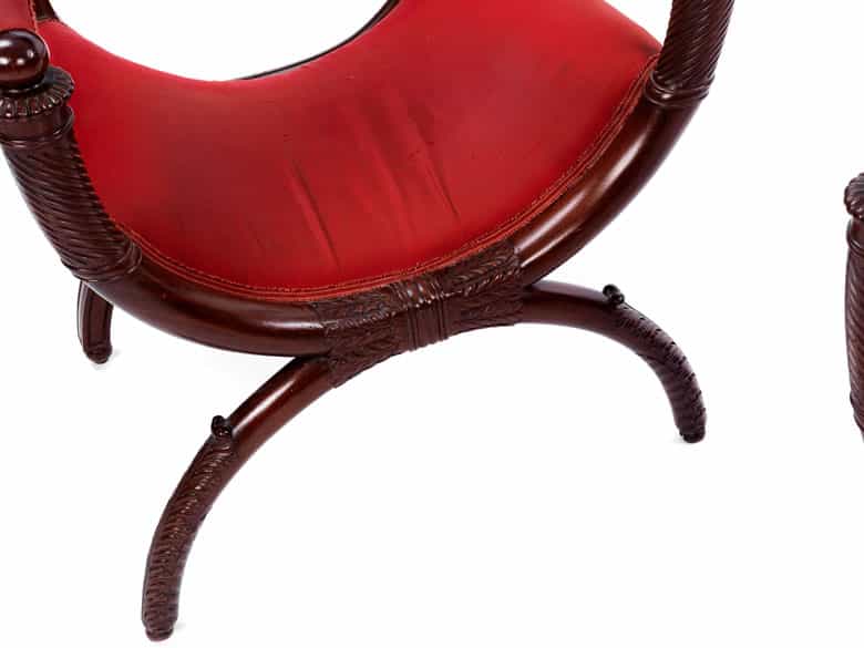 Detailabbildung: Seltenes Paar Scherenstühle