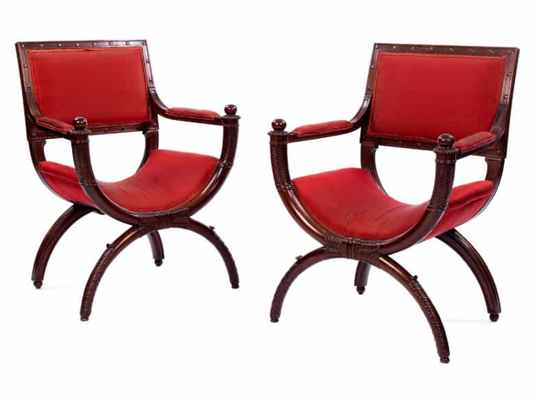 Detailabbildung:Seltenes Paar Scherenstühle