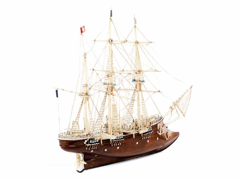 Detailabbildung: Modellschiff eines Dreimasters