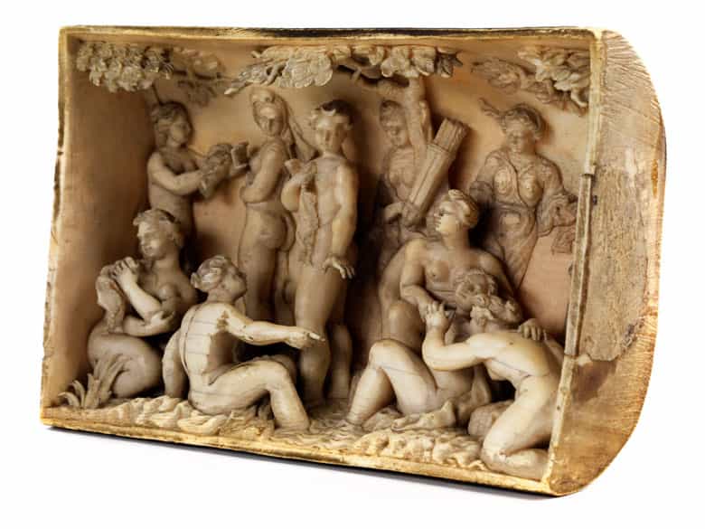 Detailabbildung: Satz von vier ebenso seltenen wie qualitätvollen Elfenbeinreliefs mit antik-mythologischen Szenendarstellungen in der Art von Ignaz Elhafen