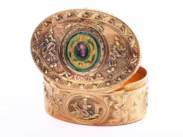 Detailabbildung: Ovale Golddose mit Miniatur-Damenbildnis