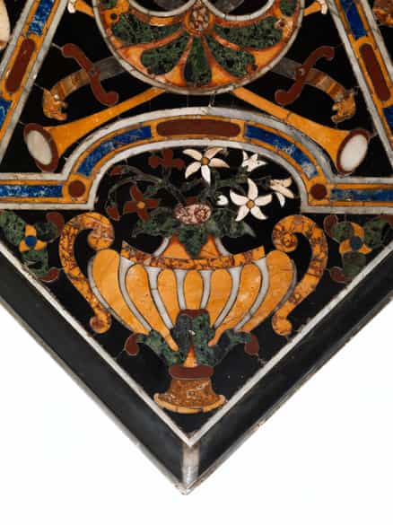 Detailabbildung: Bedeutende Renaissance-Pietra Dura-Platte aus der Werkstatt des Jacopo Flach
