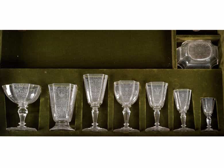 Detailabbildung: Komplettes „Maria Theresia“ Gläserservice der Firma Joseph Lobmeyr, Wien