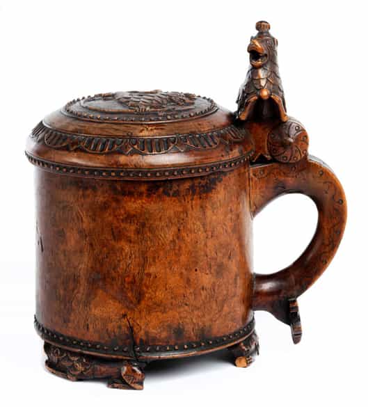 Detailabbildung: Norwegischer Deckelhumpen in Holz