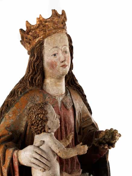 Detailabbildung: Bedeutende, museale Schnitzfigur einer thronenden Madonna mit dem Kind