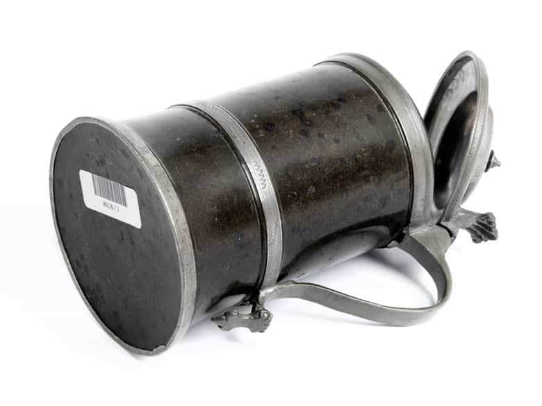 Detailabbildung: Serpentin-Humpen