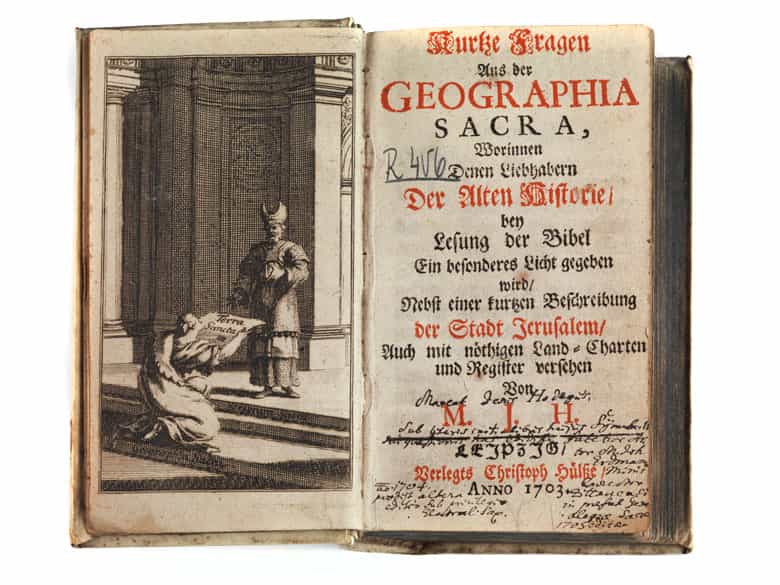 Detailabbildung: Weiße Bibliothek mit Werken des 16. - 18. Jahrhunderts