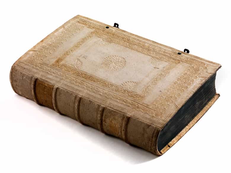 Detailabbildung: Weiße Bibliothek mit Werken des 16. - 18. Jahrhunderts