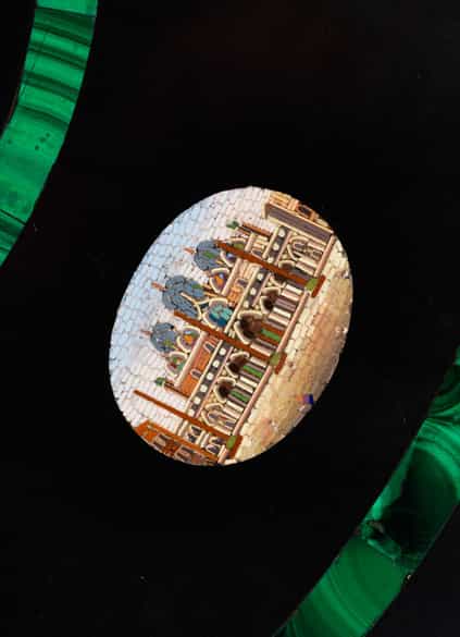 Detailabbildung: Pietra dura-Platte mit Mikromosaik