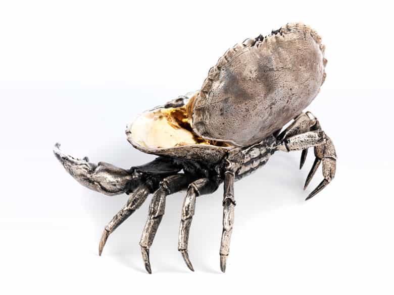 Detailabbildung:  Silberne Tafelaufsatzschale in Form einer großen Krabbe