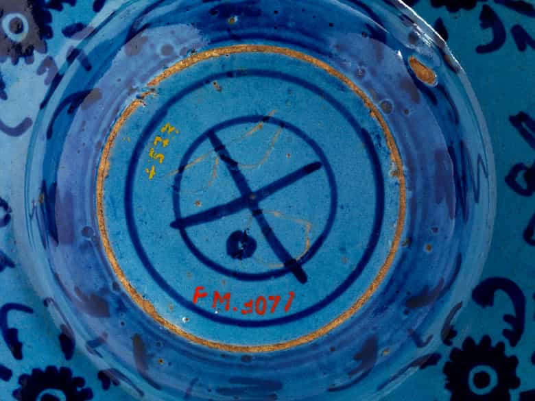 Detailabbildung: Bedeutender Majolika-Teller der Manufaktur Faenza