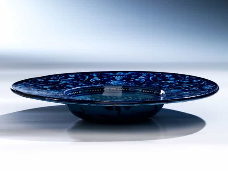 Detailabbildung: Bedeutender Majolika-Teller der Manufaktur Faenza