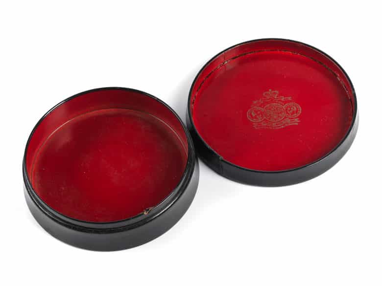 Detailabbildung: Runde Lackdose