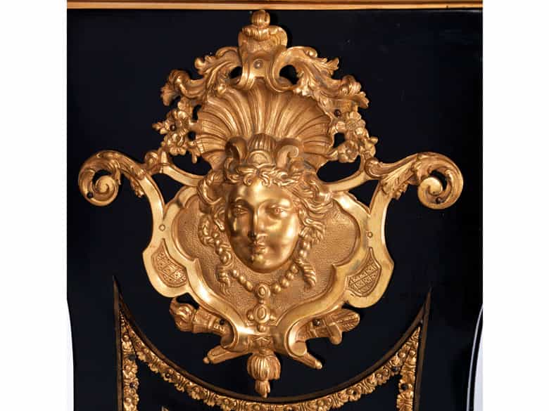 Detailabbildung:  Standuhr