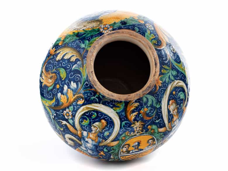 Detailabbildung:  Große Majolika-Vase