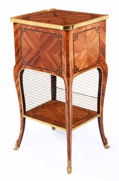 Detailabbildung: Elegantes Damensalon-Schreibkommödchen im Transitionsstil, L. Peridiez, zug. 