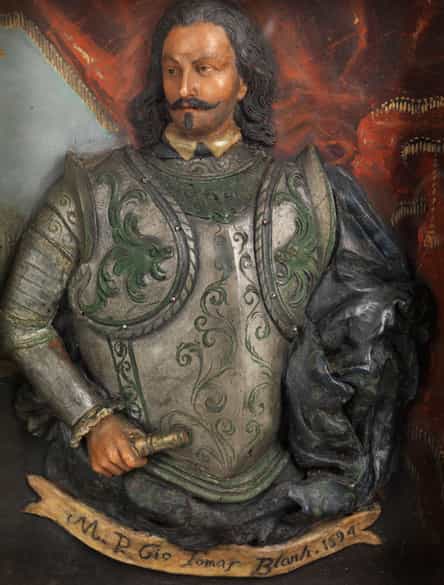 Detailabbildung:  Zwei museale Wachsportraits der Spätrenaissance