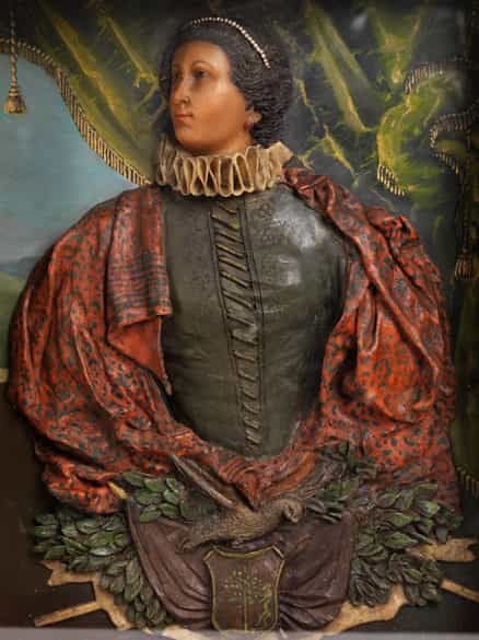 Detailabbildung:  Zwei museale Wachsportraits der Spätrenaissance