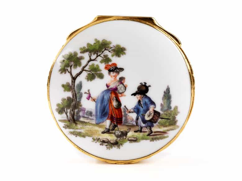 Detailabbildung: Bedeutende Meissener Porzellandose mit Portraitbildnis des sächsischen Kurfürsten Friedrich August II 1697 - 1763, als König von Polen August III seit 1733