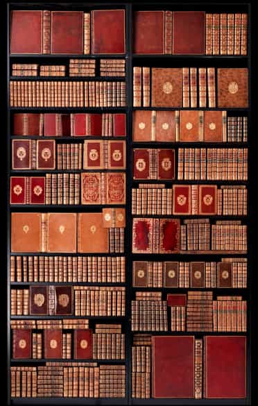 Detailabbildung: Une grande bibliothèque francaise avec 904 livres du 18ème siècle