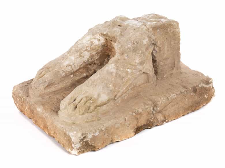 Detailabbildung: Griechisch antikes Figurenfragment