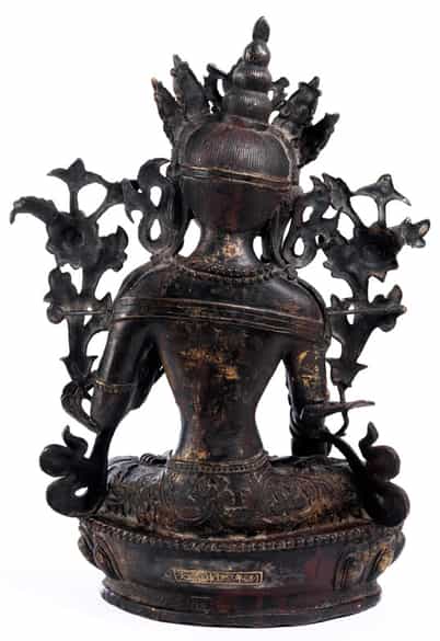 Detailabbildung:  Bronzefigur einer Weißen Tara 