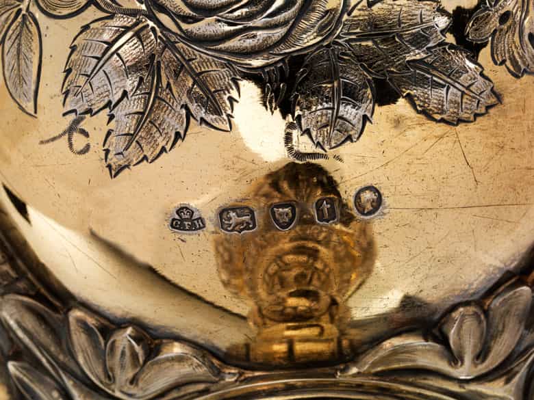 Detailabbildung: Großes Deckelgefäß