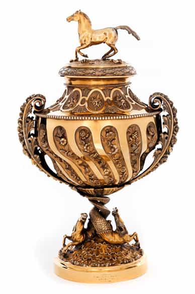 Detailabbildung: Großer Deckelpokal