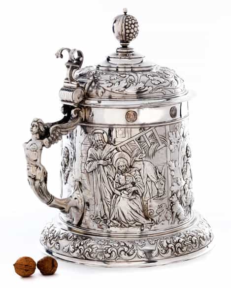 Detailabbildung: Monumentaler Humpen auf das Hause Liechtenstein